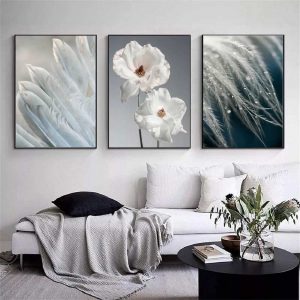 www.smallart.pl obraz tryptyk komplet obrazów na prezent do salonu sypialni plakaty białe pióra biały kwiat obrazy do jadalni plakaty białe 3 plakaty 3 obrazy na ścianę (2)