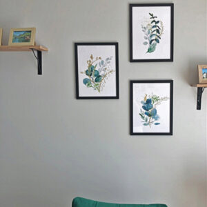 www.smallart.pl obrazy malowane rośliny kwiaty tryptyk obrazy zestaw komplet obrazów w ramkach ramach czarnych białych zielone liście (4)