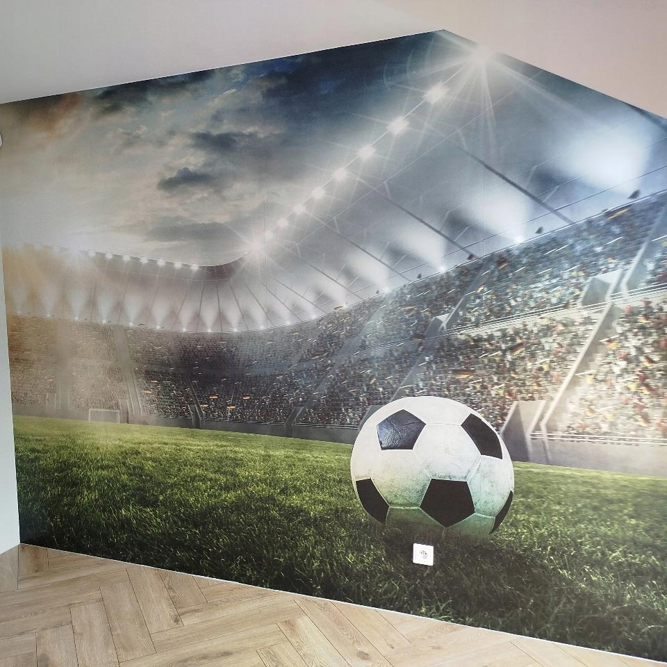 www.smallart.pl FOTOTAPETA PIŁKA NOŻNA STADION PIŁKARSKA SPORT TAPETA DLA CHŁOPCA na wymiar piłka nożna młodzieżowa chłopięca (3)